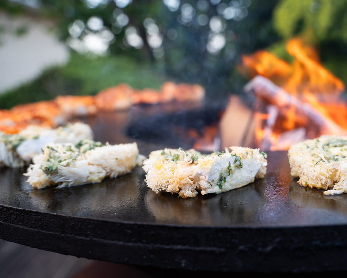 Gegrillte Lion's Mane Steaks mit Knoblauch, Petersilie & Zitrone